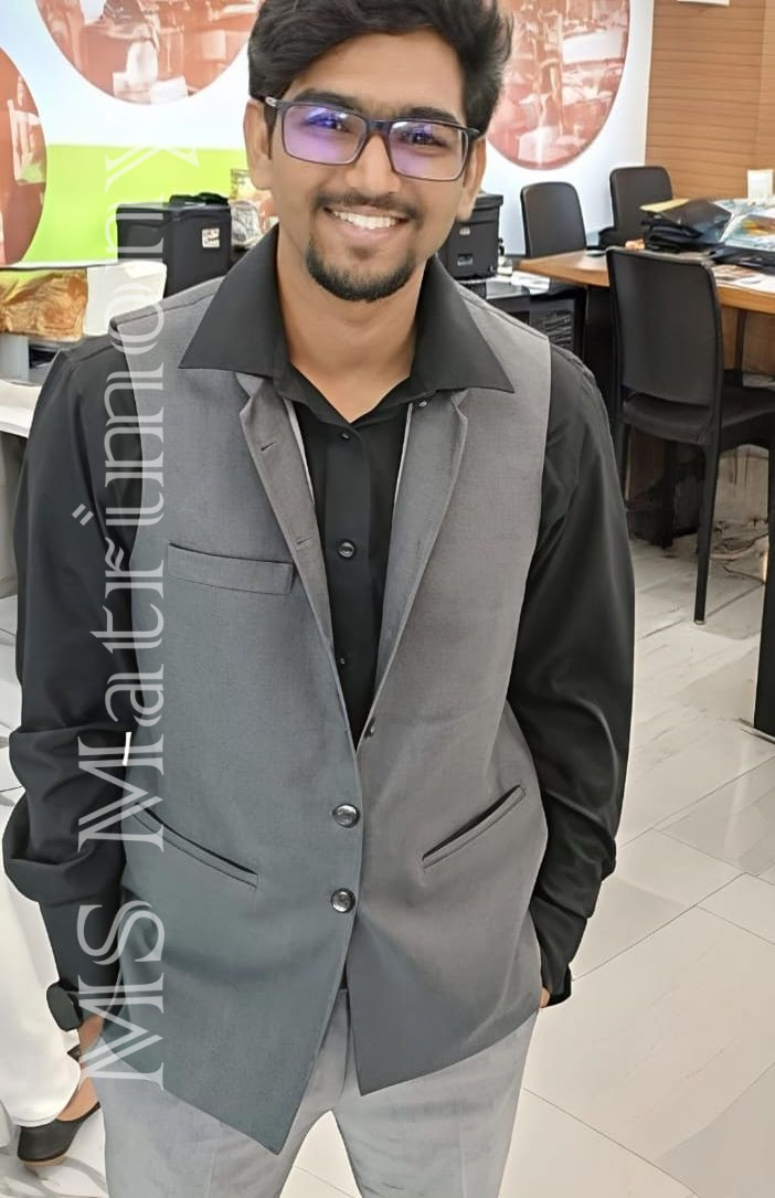 member-img